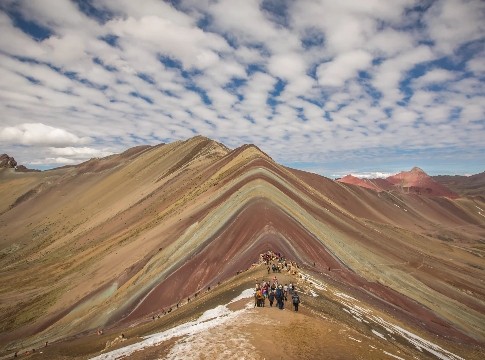  Vinicunca Rainbow Mountain 
